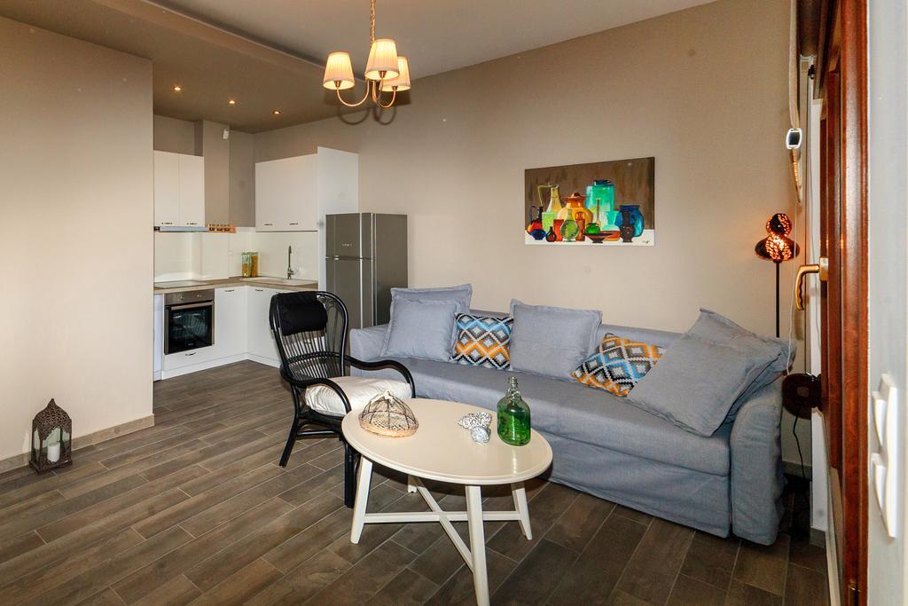Kissos Apartments Вурвуру Екстериор снимка